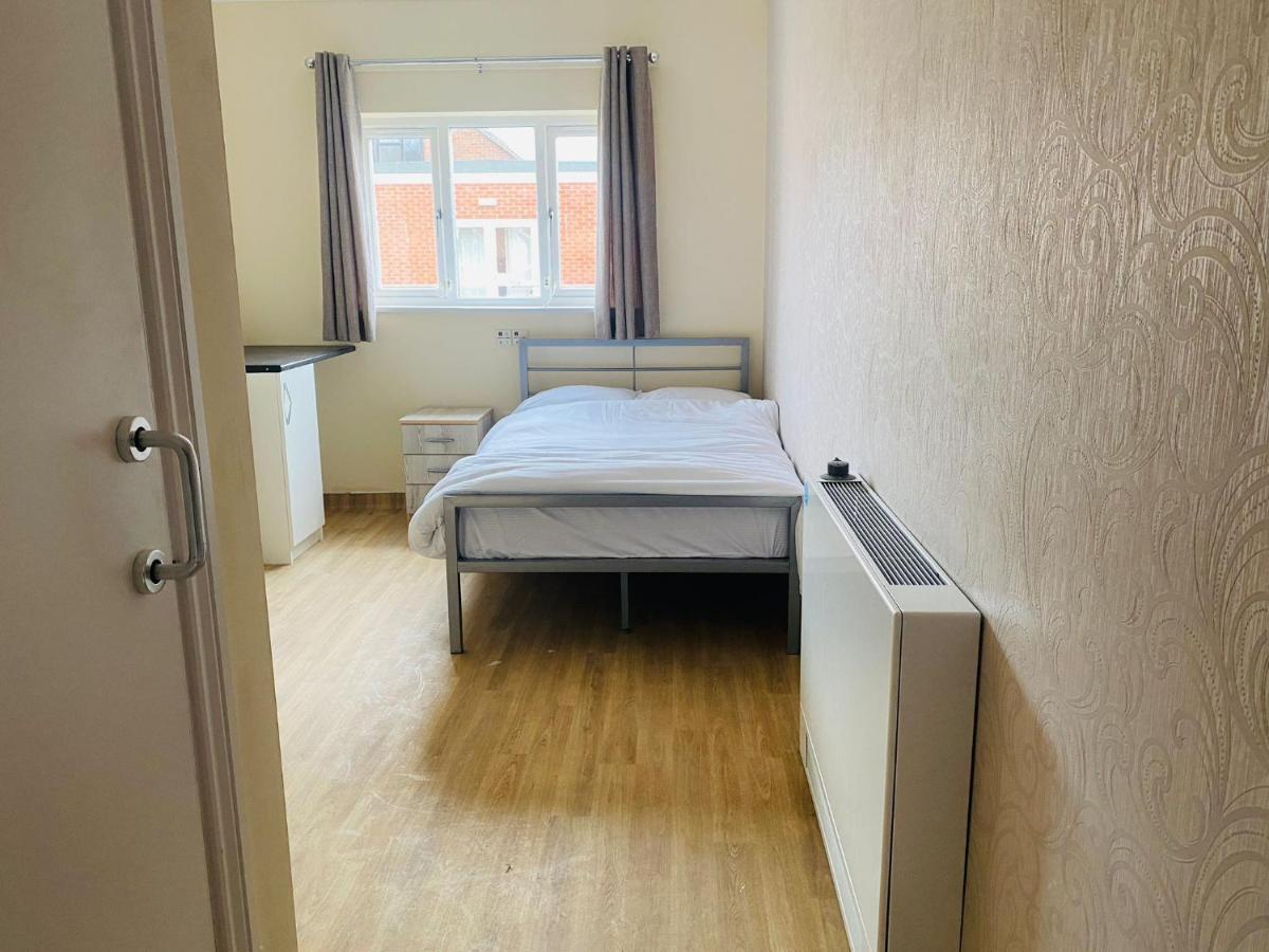 En-Suites Rooms In Northampton Moulton  ภายนอก รูปภาพ